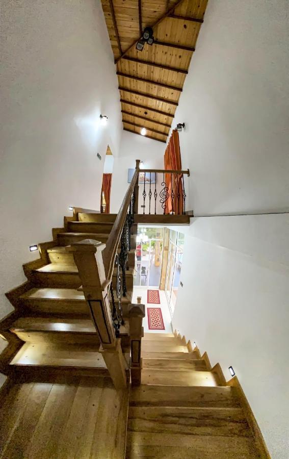 Danisco Leisure Bunglow Kandy Esterno foto